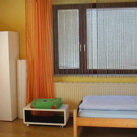 Maison d'hôtes Gaestepension Sport 71 Strasshof an der Nordbahn