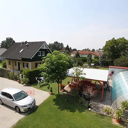 Maison d'hôtes Gaestepension Sport 71 Strasshof an der Nordbahn